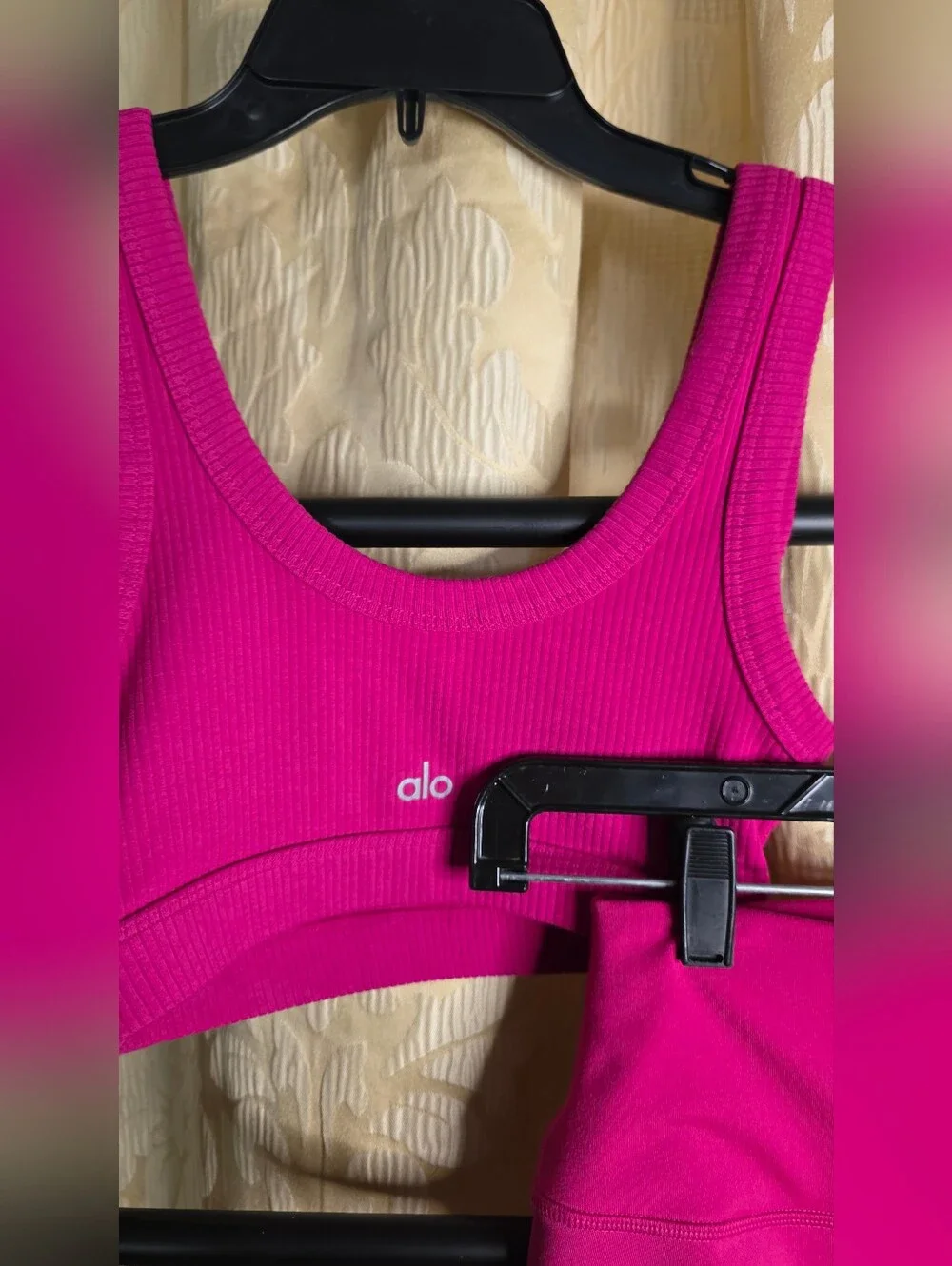 Alo Women Short And Sport Top Set